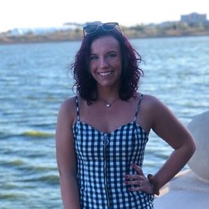 Meet your Posher, Celia